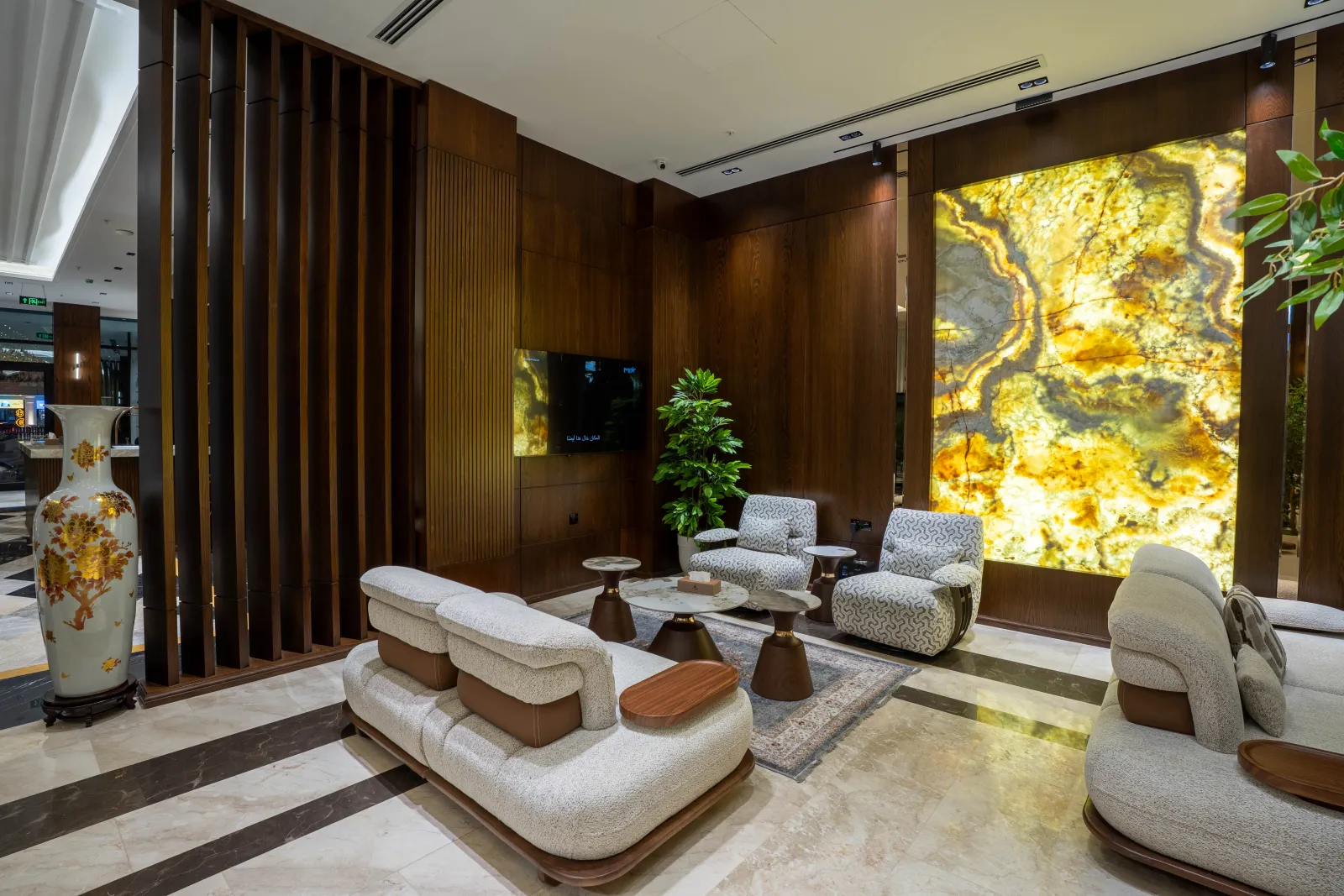Grand Babl Hotel Gallery Image 30